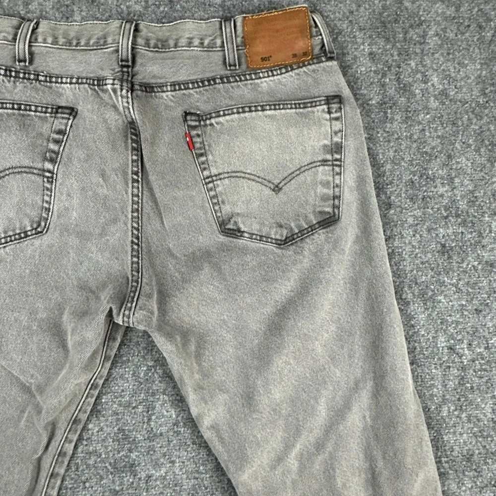 Levi's 501 Original Fit Jeans Men's 38x32 Grey Wash Button Fly